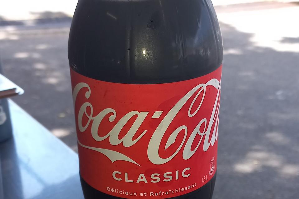 Photo de coca classic 1.5l