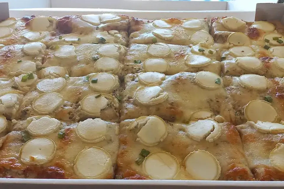 Photo de 🏢✨ Formule Entreprise – Plaque Pizza + Grande Boisson